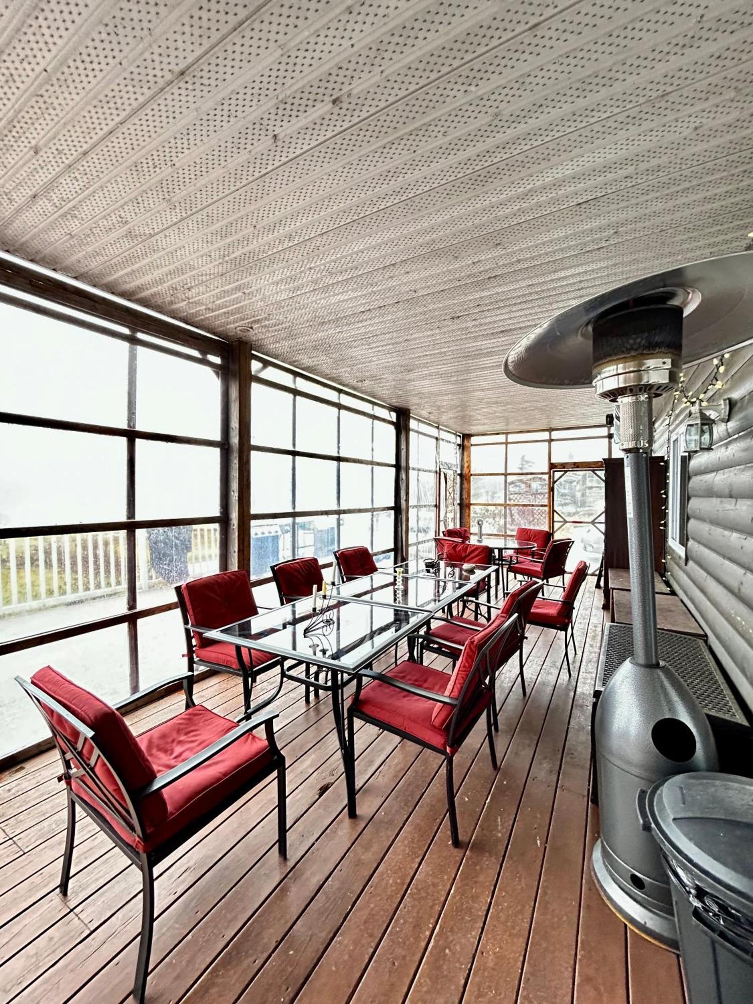 Lac Sainte-Marie Resort Lac Ste-Marie מראה חיצוני תמונה