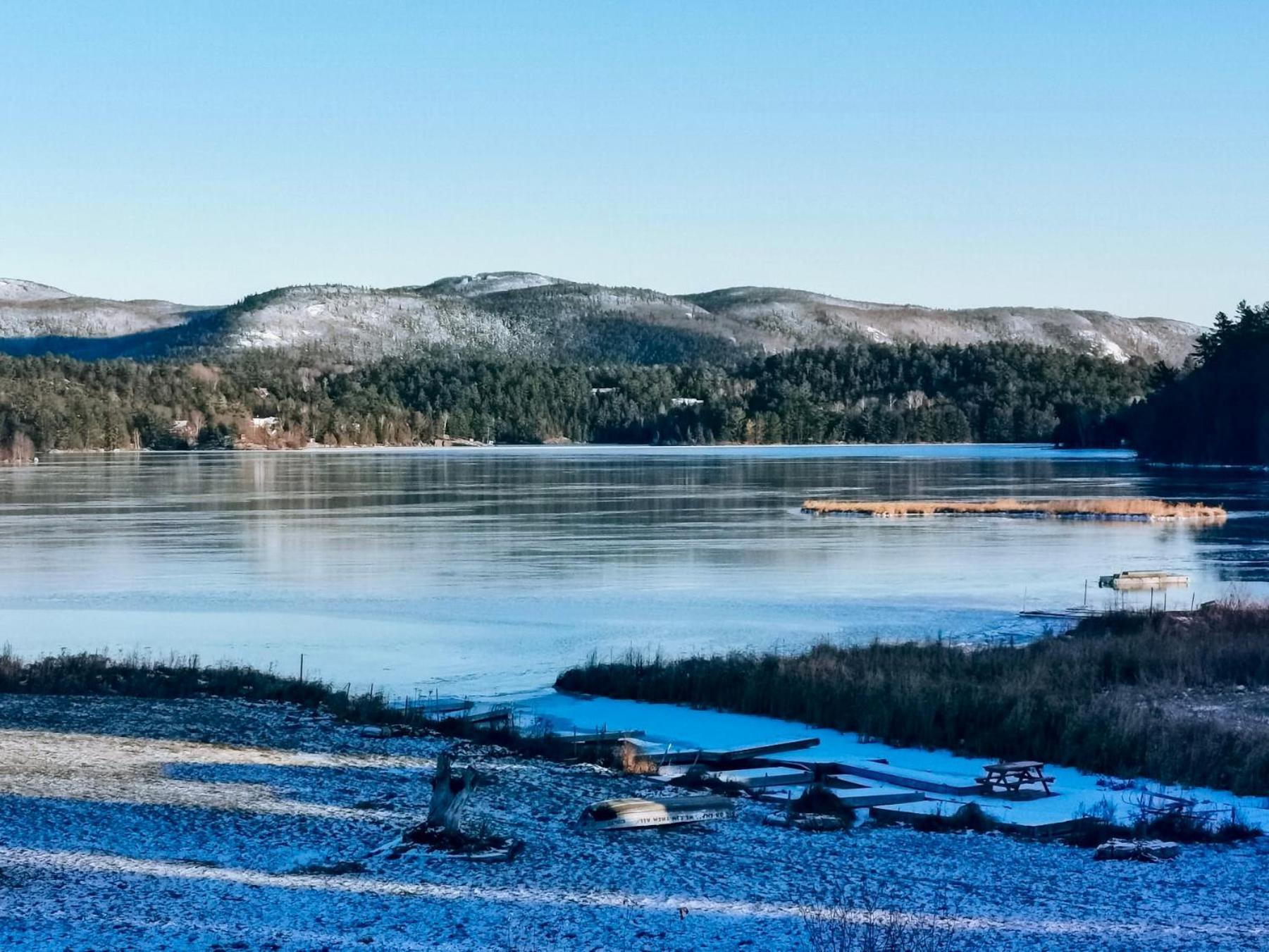 Lac Sainte-Marie Resort Lac Ste-Marie מראה חיצוני תמונה